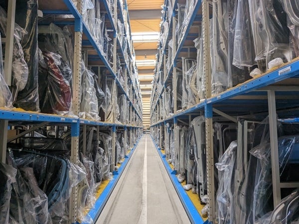 輸送ドライバー・運搬業務（未経験OK・中型自動車免許）