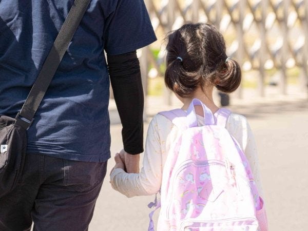 こども園へお送迎をします