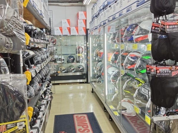 バイク用品販売スタッフ募集！未経験者歓迎