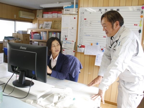 事務スタッフ募集！未経験歓迎◎伝票整理やデータ入力など