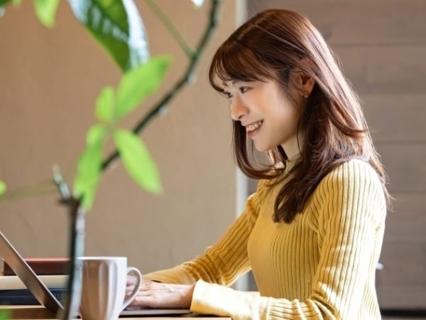 事務・エステサロン本部事務（未経験歓迎・仕事もプライベートも充実）