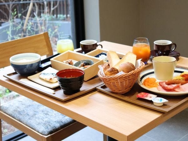 ホテル朝食レストランスタッフ募集！未経験歓迎◎