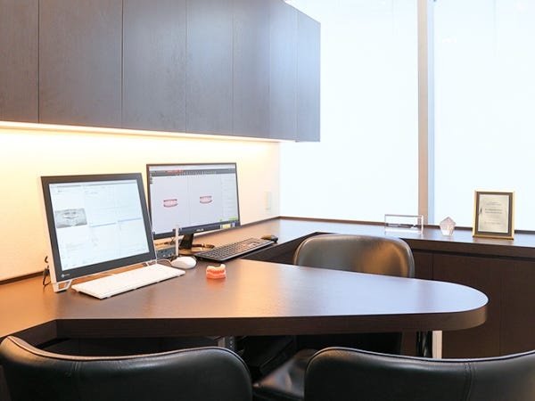 グラントウキョウスワン歯科・矯正歯科の歯科助手（退職金あり）