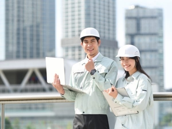 年齢、性別、国籍関係なく全員で協力し合い、一つの大きなプロジェクトを完成させる楽しさとやりがいがあります！