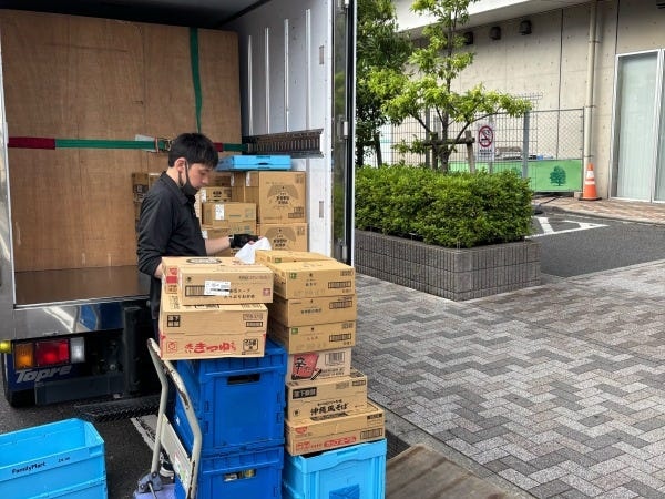 2tトラックドライバー｜ルート配送｜AT限定可｜未経験歓迎