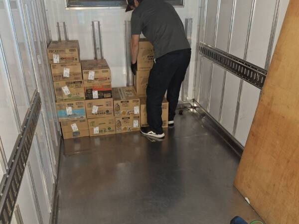 2tトラックドライバー｜ルート配送｜AT限定可｜未経験歓迎