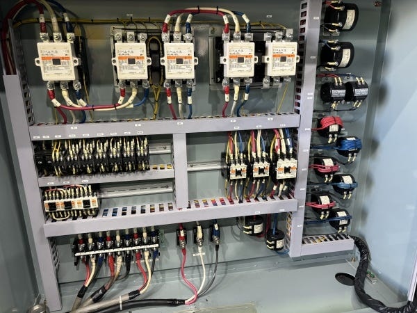 レギュレータ盤の制作・設置・メンテナンス