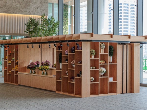 店舗接客販売・花屋接客販売（業種問わずお客様対応のご経験歓迎）