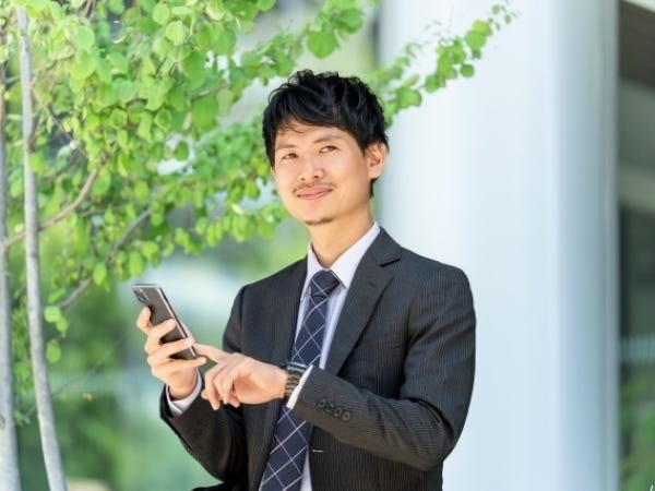 アパレル販売員、スポーツトレーナー、保育士など様々な経歴のスタッフがたくさん！