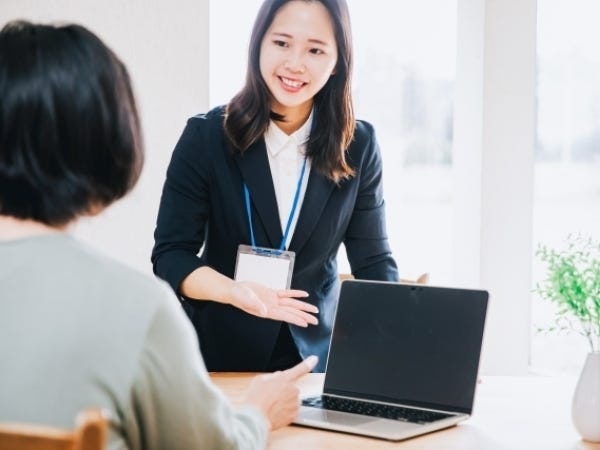 お客様に喜んでいただく事がやりがいにつながる。同じ価値観で働く事のできる方を募集しています！