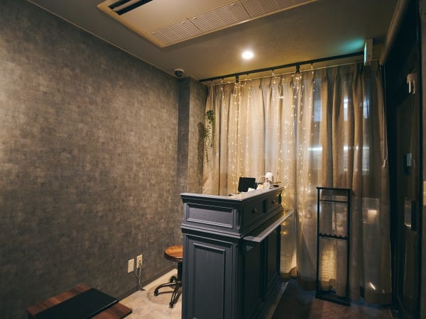 カウンセリングでお客様のお悩みをしっかり聞きます。