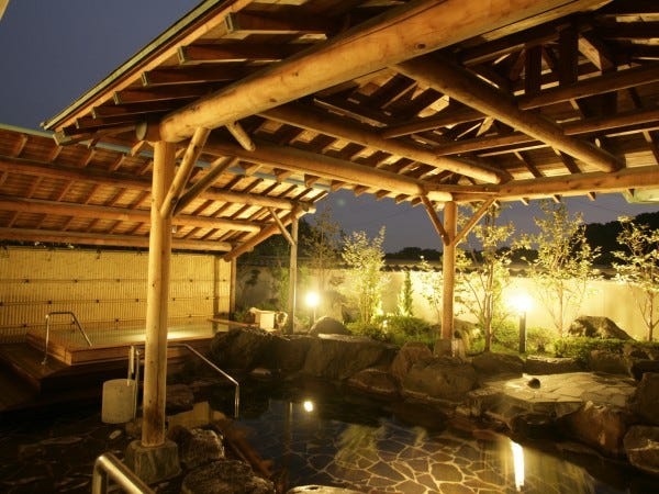 社員はいつでも温泉に入れます(^^)