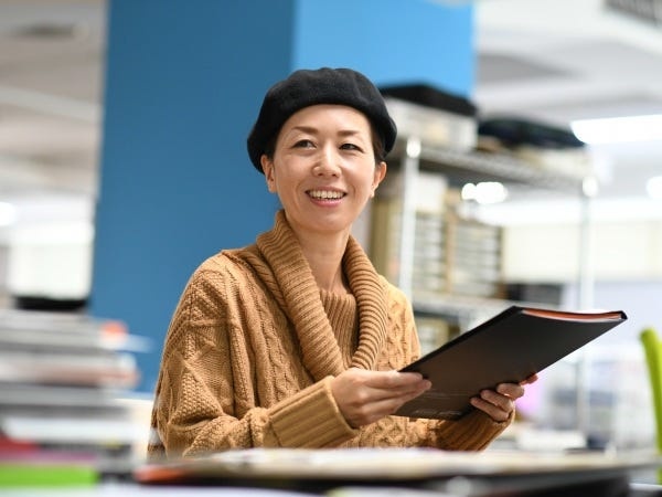 グラフィック制作施工・施工（大阪勤務転勤なし・学歴不問）