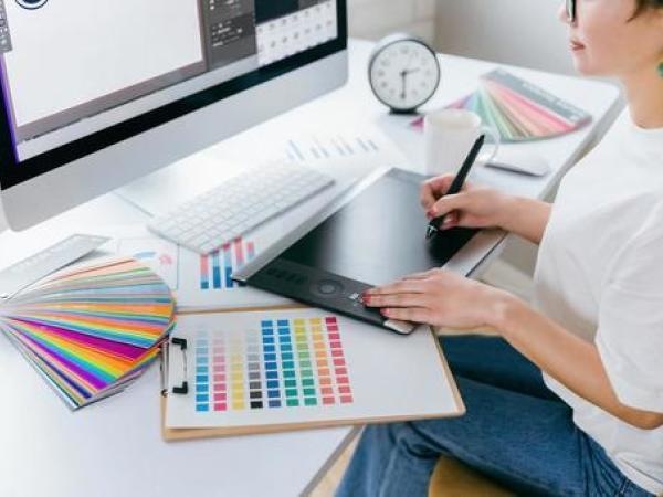 デザイナー・ハウスクリエイター（第二新卒可・経験者優遇）