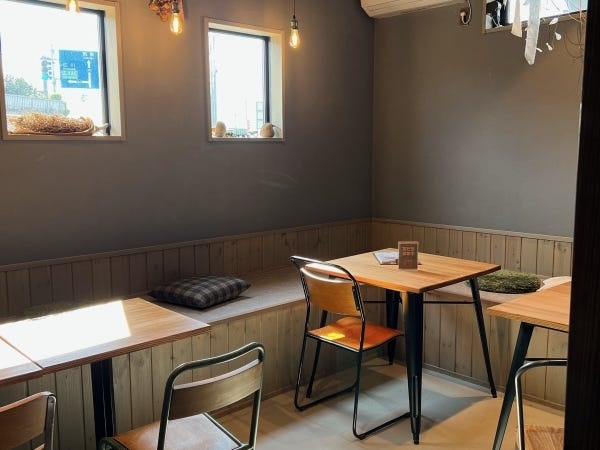 ホールスタッフ・サービススタッフ（未経験OK・飲食店経験者優遇）