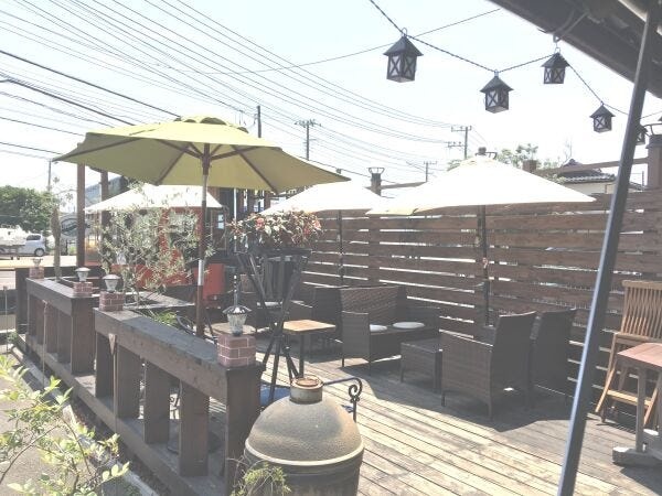 カフェスタッフ・飲食店勤務経験者（車又はバイクの運転ができる方歓迎・料理の得意な方大歓迎）