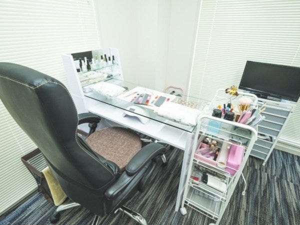 【福利厚生】従業員ネイルサロンや誕生日プレゼント制度などの少し変わった福利厚生がある会社です！