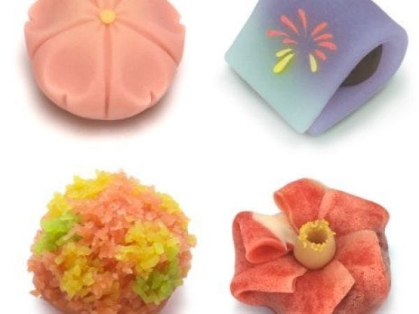 季節感たっぷりの生菓子や期間限定の和菓子が沢山あり飽きのこないお仕事が出来ます。日本の文化や歳時記等の知識を養う研修が充実しています。