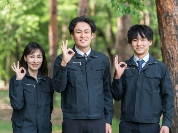 培った技術の知識を活かしつつ、技術・営業・製造といった各部門やお客様など様々な人と関わることのできるポジションです。