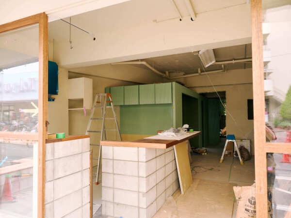 工事中のお店