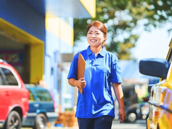 事務スタッフ（普通自動車免許・AT限定可）