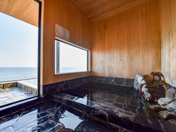 天然温泉：各客室