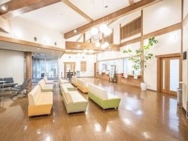 看護師（救急・緩和ケア/福利厚生充実・住宅手当あり）