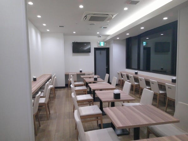 清潔な館内で楽しく働けます♪