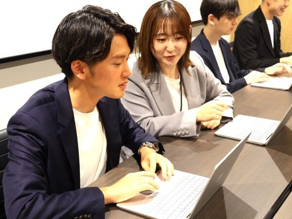 先輩も最初はみんな未経験。だからこそ、後輩へのフォローも惜しみません！