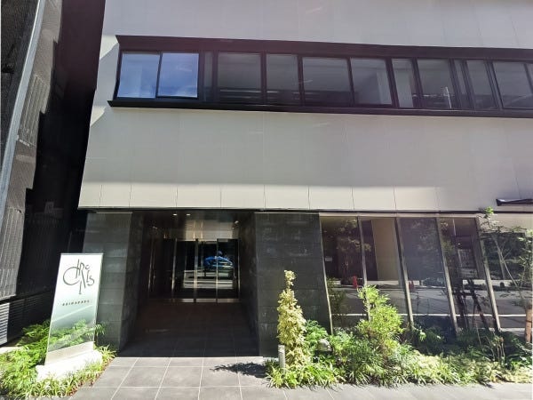 場所は秋葉原の中央、色々な路線からも通いやすいです