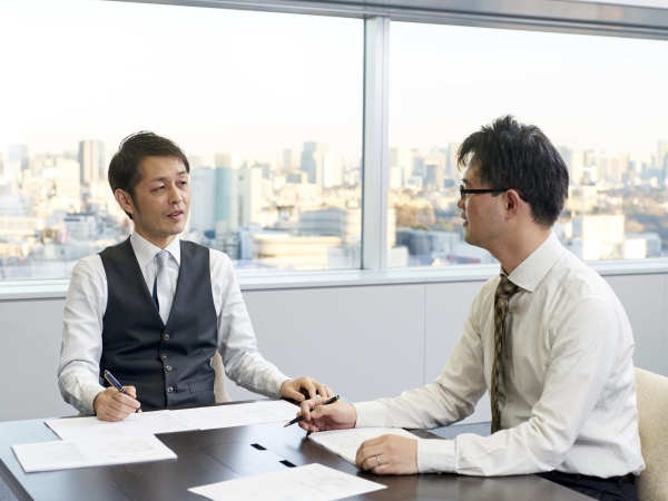 人事（人事又は広報業務経験者優遇）