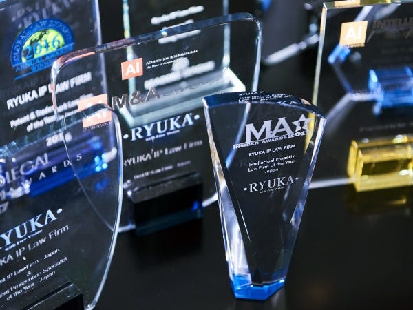 人事（人事又は広報業務経験者優遇）