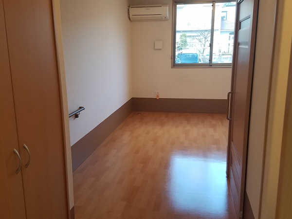 住宅型有料老人ホームでの介護職（入浴介助）｜2024年10月リニューアルオープン