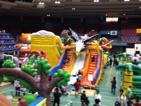 イベント運営ドライバースタッフ（土日のみ勤務可・副業も可）