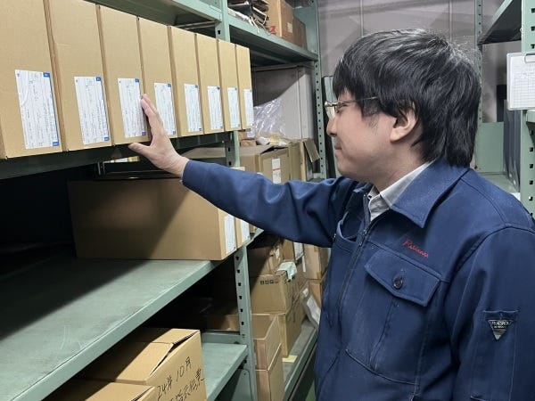 購買管理・ファブレス企業の購買管理・特に営業（普通自動車免許・AT限定可）