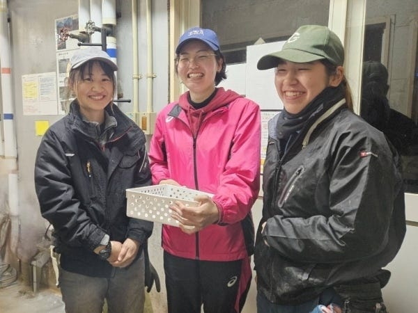 パインランドデーリィは、北海道トップクラスの総頭数約2,000頭を飼養するギガファームです。北海道元気カンパニーに3期連続で掲載されました。