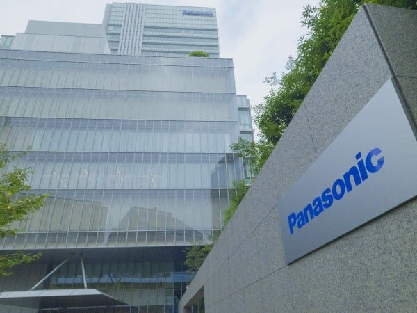 プライベートも大切にしながら活躍できる環境が整う当社。平均勤続年数20年と、長く活躍する社員が多いのも特徴です。