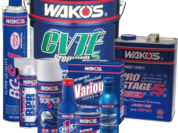 全ての自社製品を、本社で開発しています。その数500アイテム。さらに毎年10品目前後の新たな製品を生み出しています。