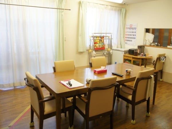 グループホーム支援員（日勤・夜勤）無資格・未経験歓迎