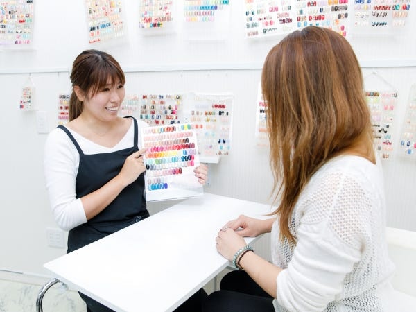 ネイリスト募集！スカルプ施術好き歓迎、経験者優遇