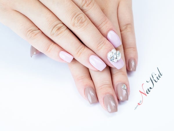 ネイリスト募集！スカルプ施術好き歓迎、経験者優遇