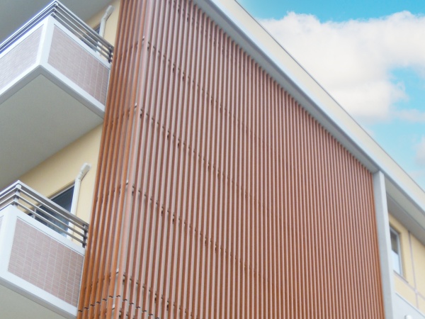 アルミ建材技術開発職：新製品開発と技術支援業務