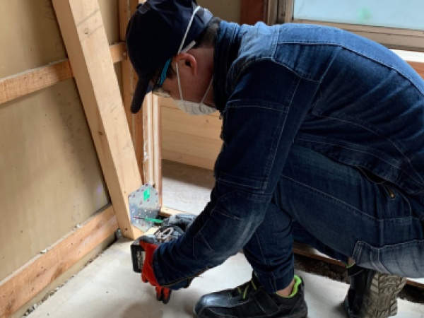 慣れない作業はイチからお教えしますので、ご安心くださいね。社員の能力開発に積極的なので、外部研修なども積極的に参加しています。