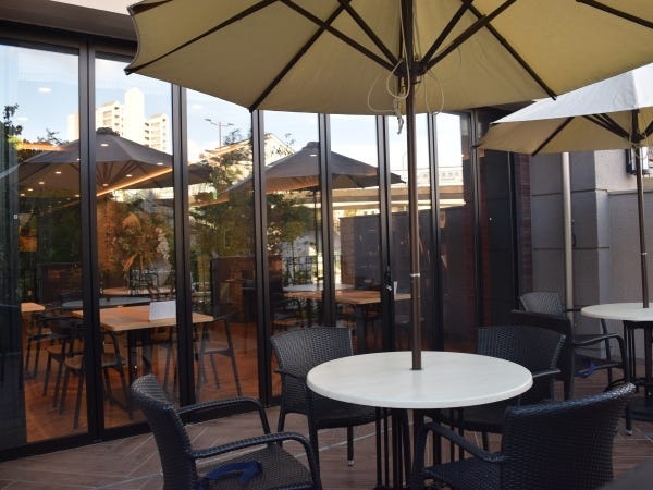 ホールスタッフ（フリーター歓迎）