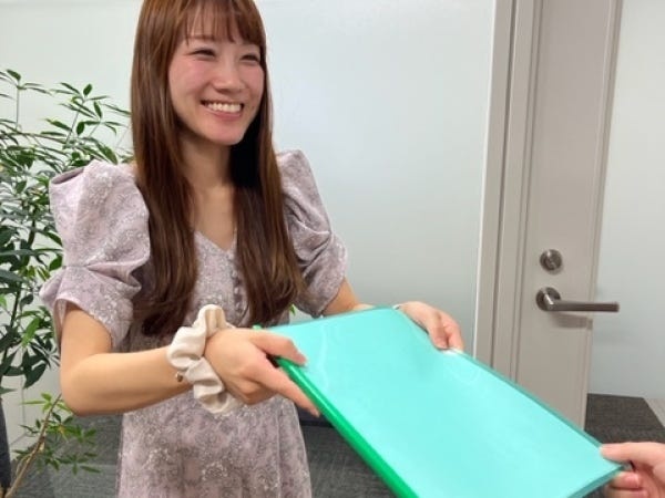 20代～30代のスタッフが活躍中☆お互いに声を掛け合いながら仕事をする、明るい職場です☆