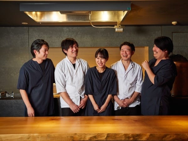 旅館レストラン ホールスタッフ｜飲食業界経験者歓迎｜新宿勤務