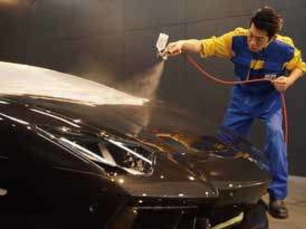 カーコーティング・フィルム施工スタッフ募集｜未経験歓迎