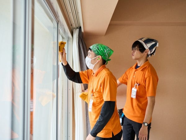 現在職員（社員・アルバイト含む）は10名で男性4名、女性６名。年齢層は20代から60代活躍中♪