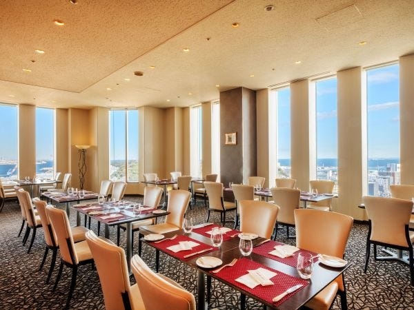 ホテル料飲サービス｜アシスタントマネージャー候補募集