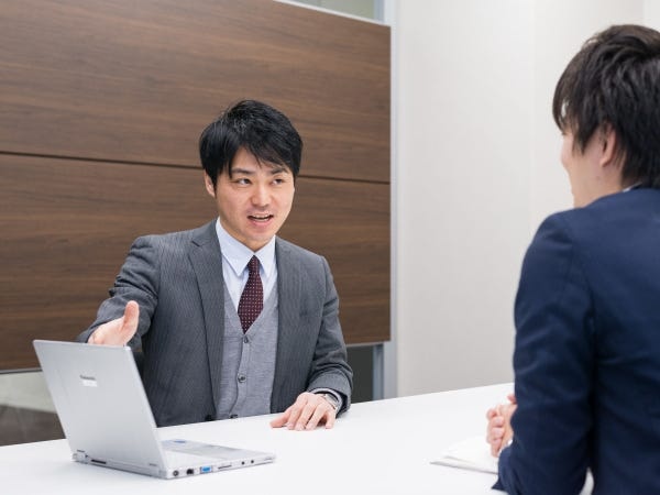 一緒に働くメンバーです。（係長）